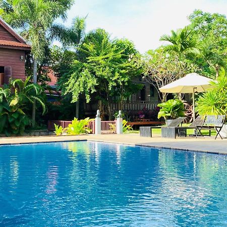 Vimean Sovannaphoum Resort Μπατταμπάνγκ Εξωτερικό φωτογραφία