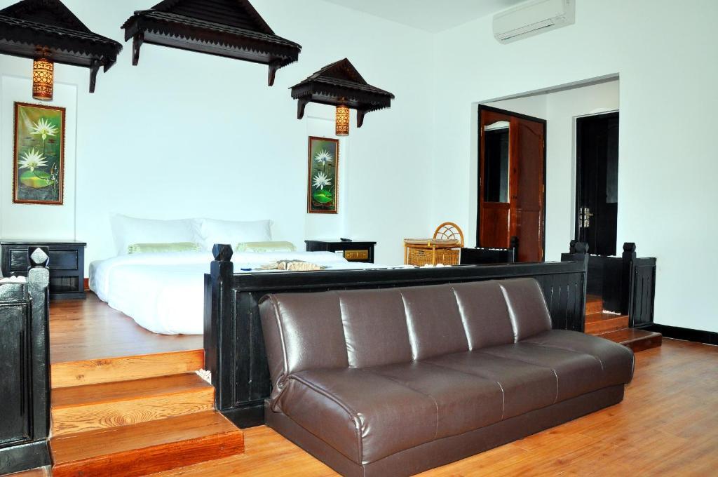 Vimean Sovannaphoum Resort Μπατταμπάνγκ Δωμάτιο φωτογραφία